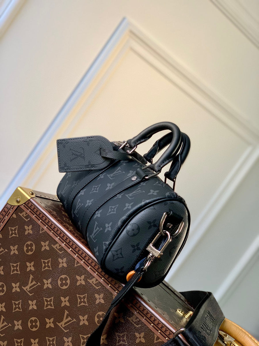 LV Keepall 25 Black