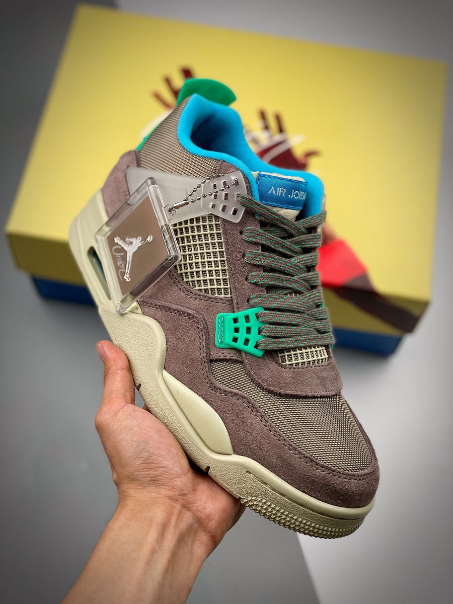 Air Jordan 4 & Union LA Retro Taupe Haze