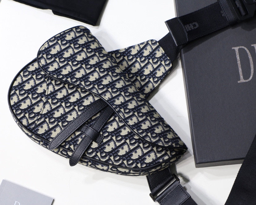DIOR Homme Saddle