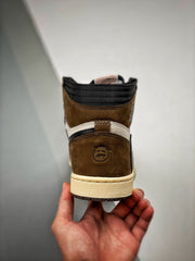 Nike Air Jordan 1 High & Travis Scott