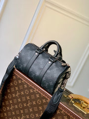 LV Keepall 25 Black