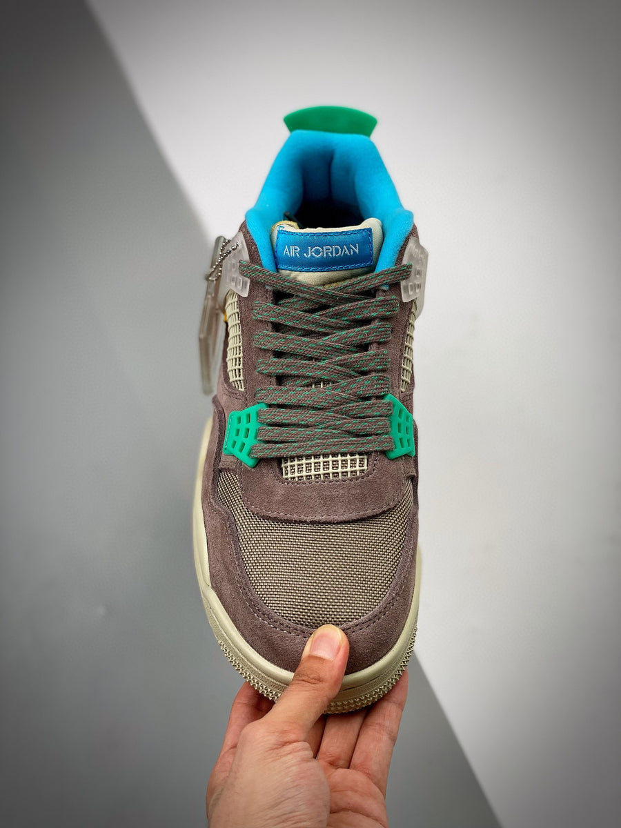 Air Jordan 4 & Union LA Retro Taupe Haze