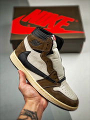 Nike Air Jordan 1 High & Travis Scott