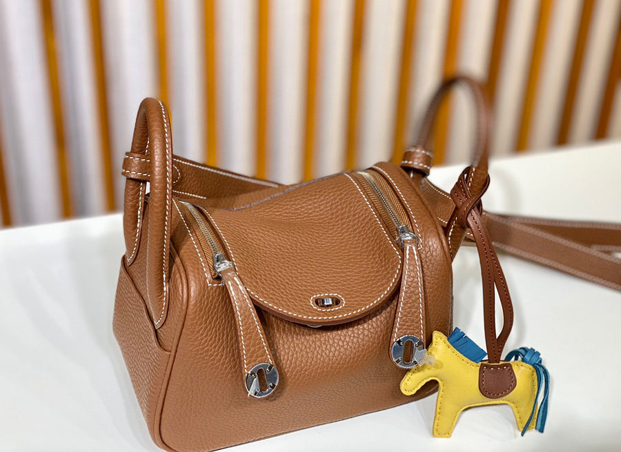Hermes Mini Lindy Gold Taurillon Clemence