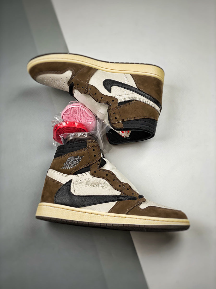 Nike Air Jordan 1 High & Travis Scott