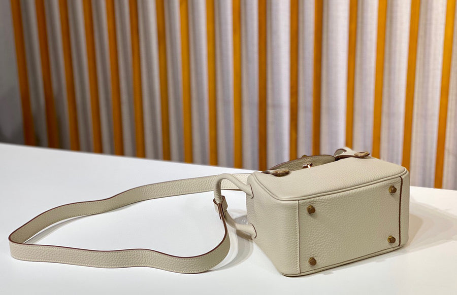 Hermes Mini Lindy Craie Taurillon Clemence