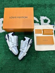 Lv Trainer