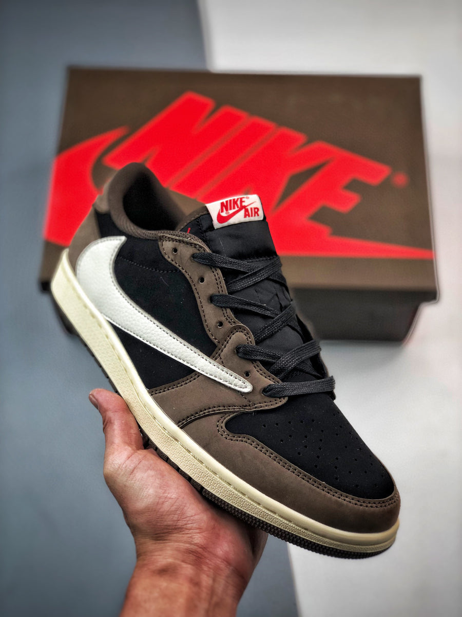 Nike AJ1 Low Travis Scott