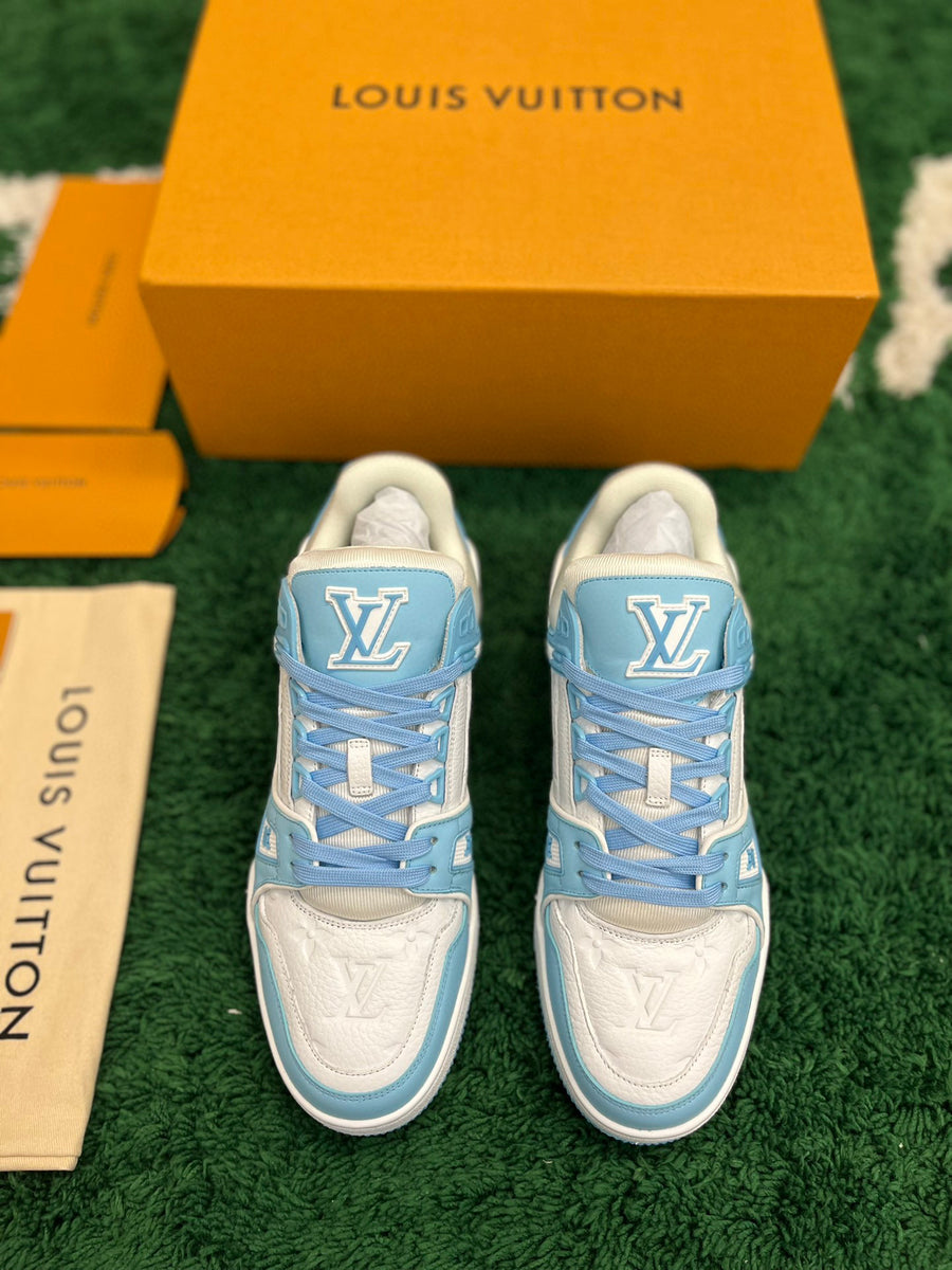 Lv Trainer