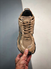 BLCG Runner Sneaker