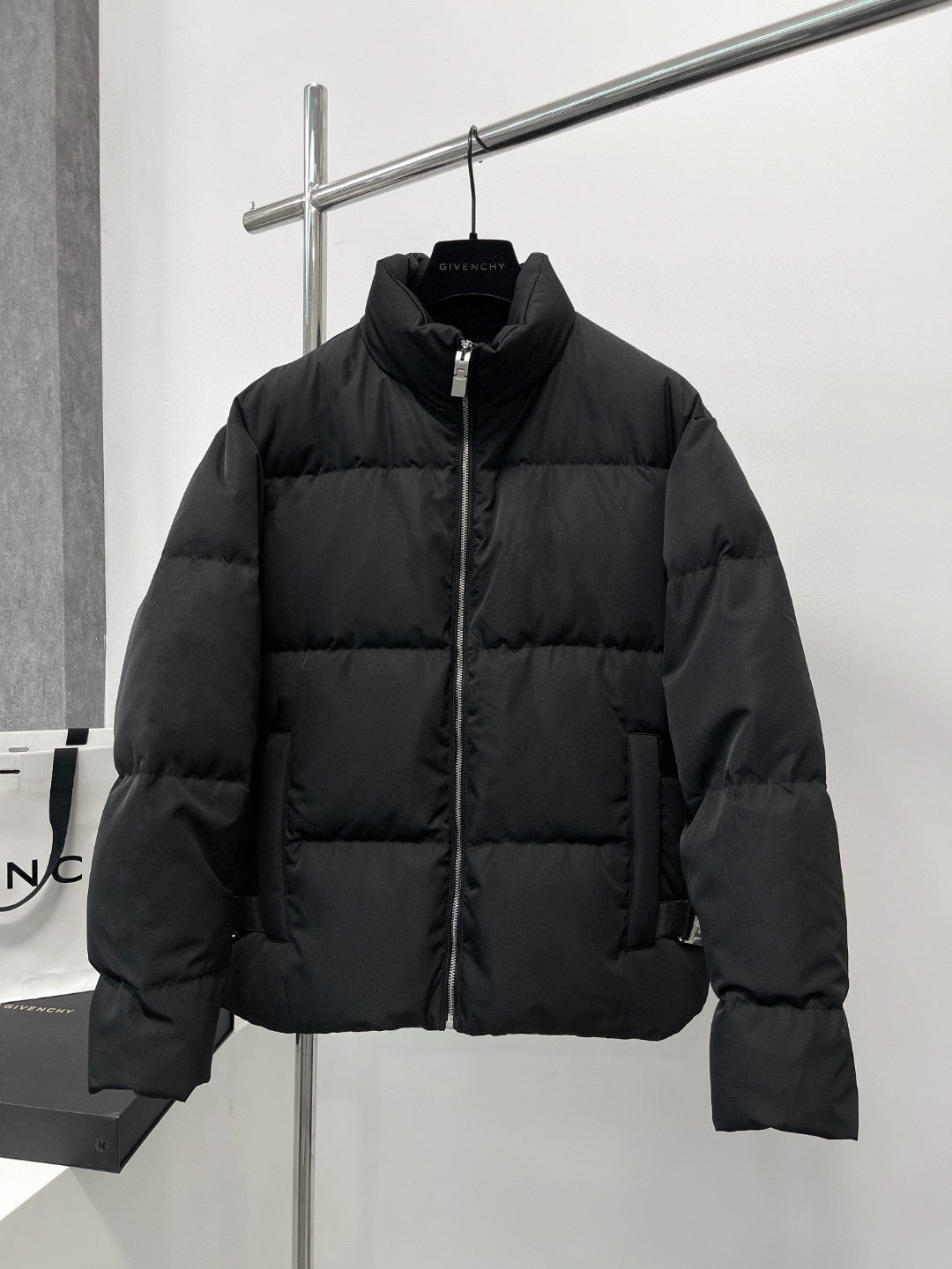 GIVENCHY Logo Down Jacket