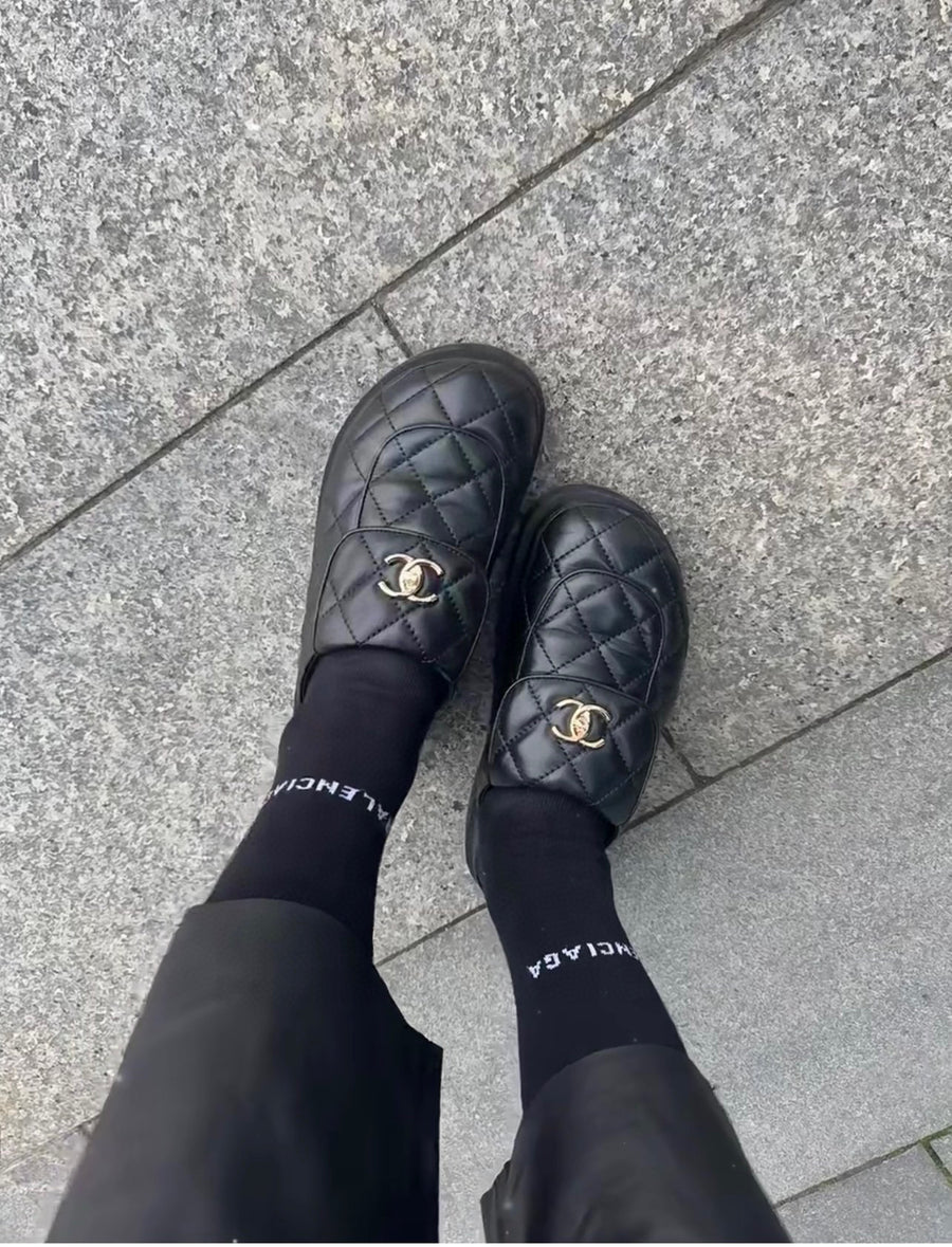 Chanel Flats｜小香拖鞋