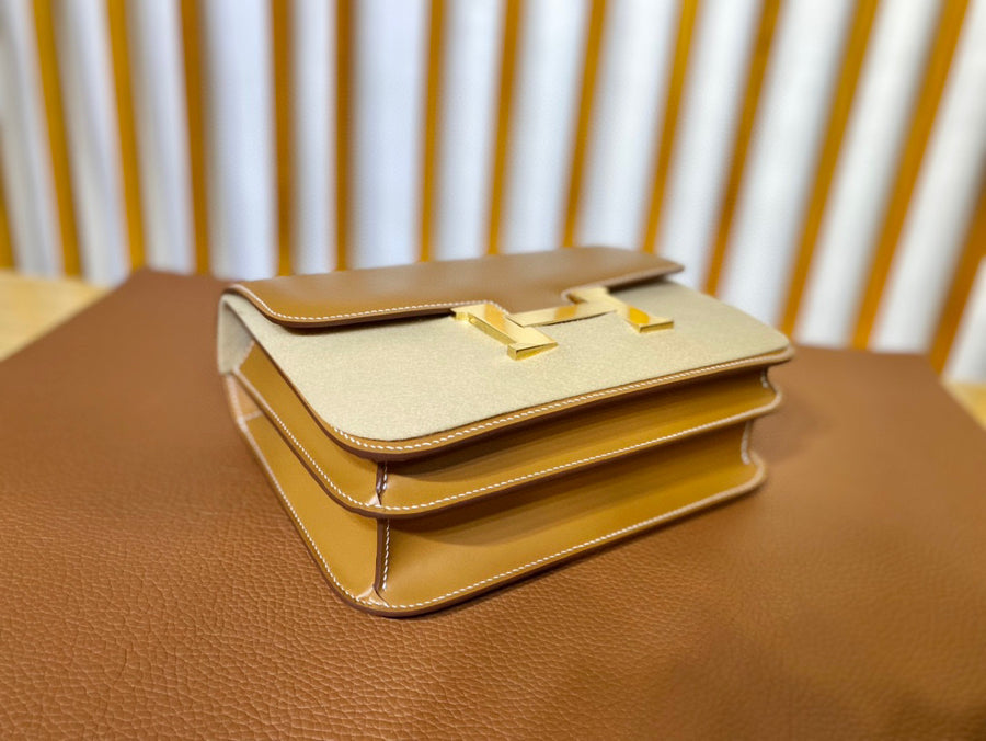 Hermes Constance 24 Gold•37 Leather