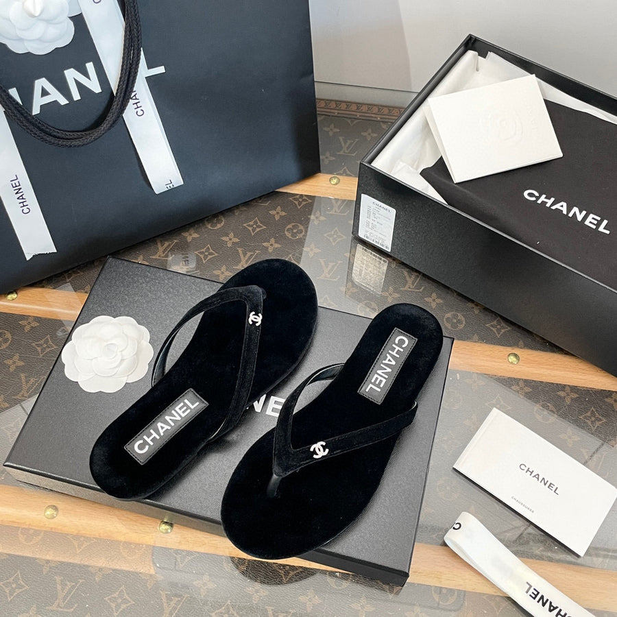 Chanel Flats｜小香拖鞋