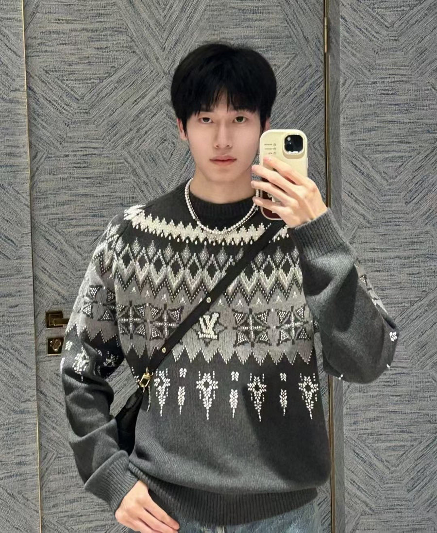 LV Sweater