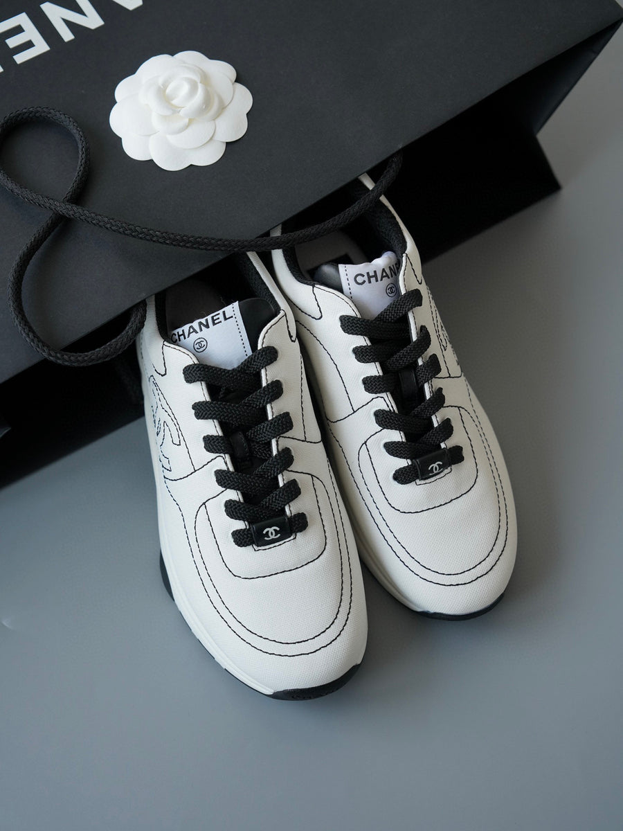 Chanel Sneaker