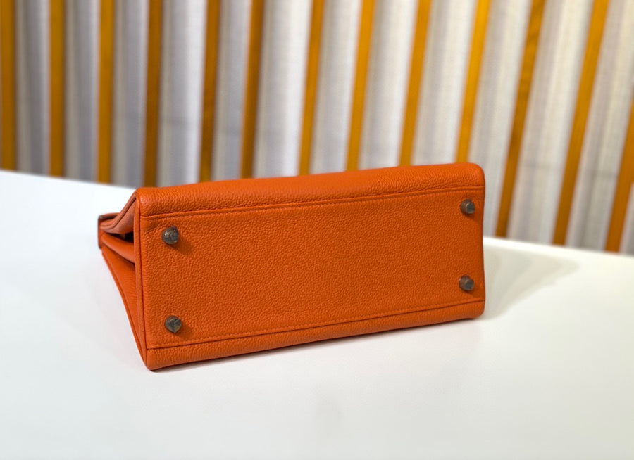 Hermes Kelly 28 Orange Togo