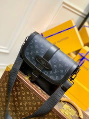 LV SAUMUR Massager Bag