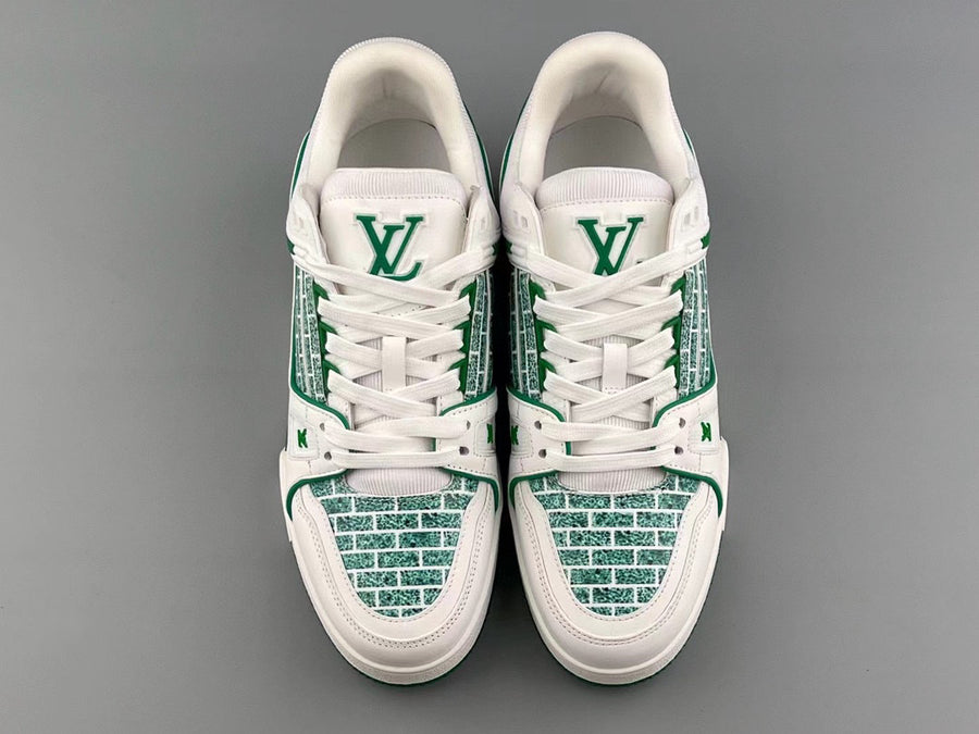 LV Trainer