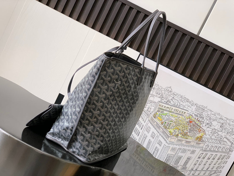 Goyard Bag