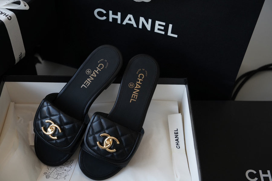 Chanel Flats｜小香拖鞋