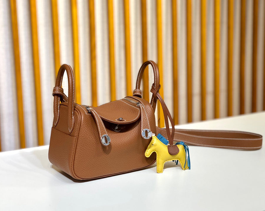 Hermes Mini Lindy Gold Taurillon Clemence