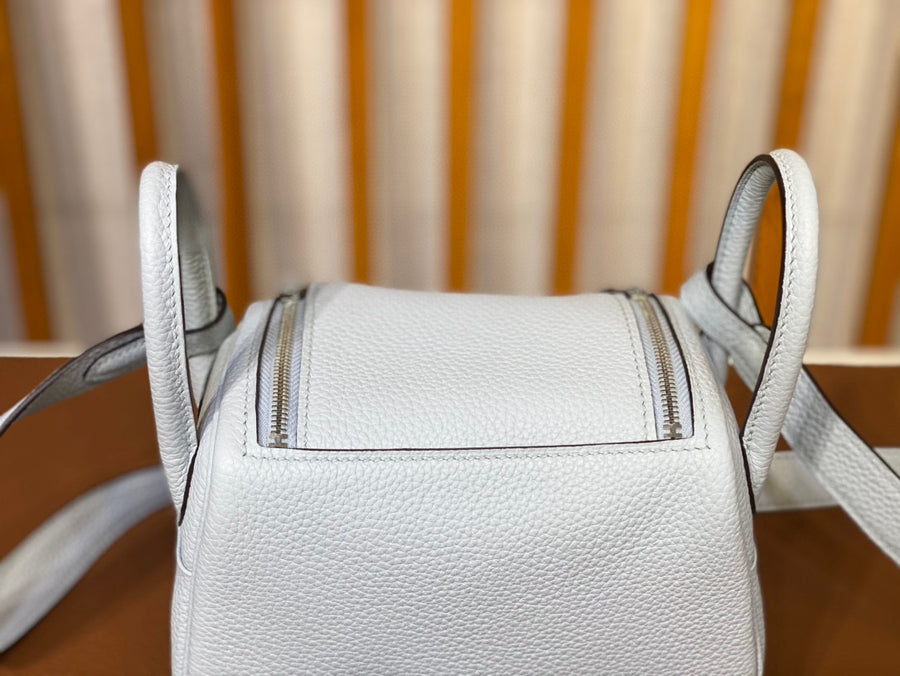 Hermes Mini Lindy Blue Pale Taurillon Clemence