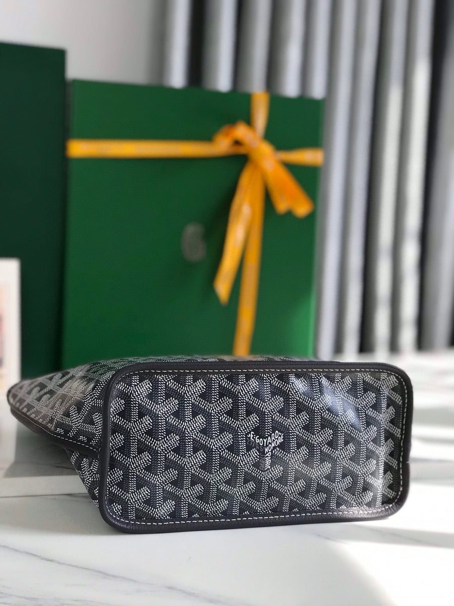 Goyard Bag