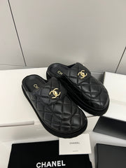 Chanel Flats｜小香拖鞋