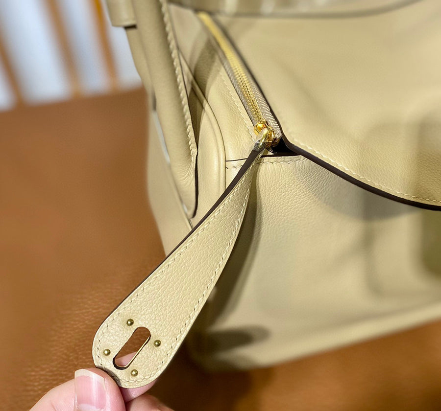 Hermes Lindy 26 Trench Evercolor