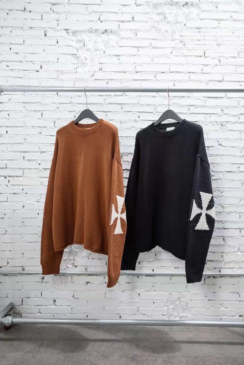 ASKYURSELF Cross Sweater