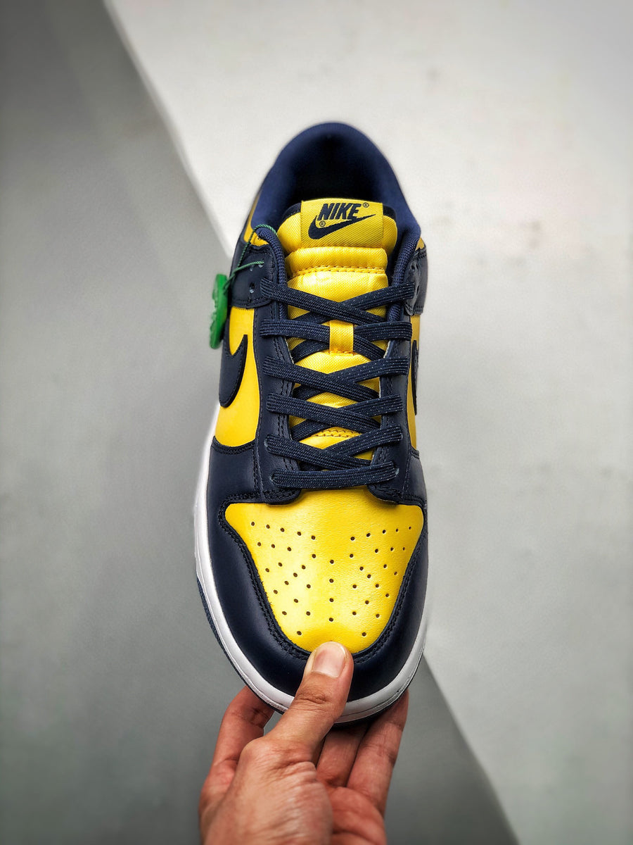 Nike Dunk Low Michigan