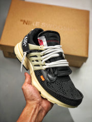 灰白色 Nike Presto