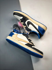 Nike AJ1 Low 特拉维斯·斯科特