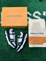 Lv Trainer