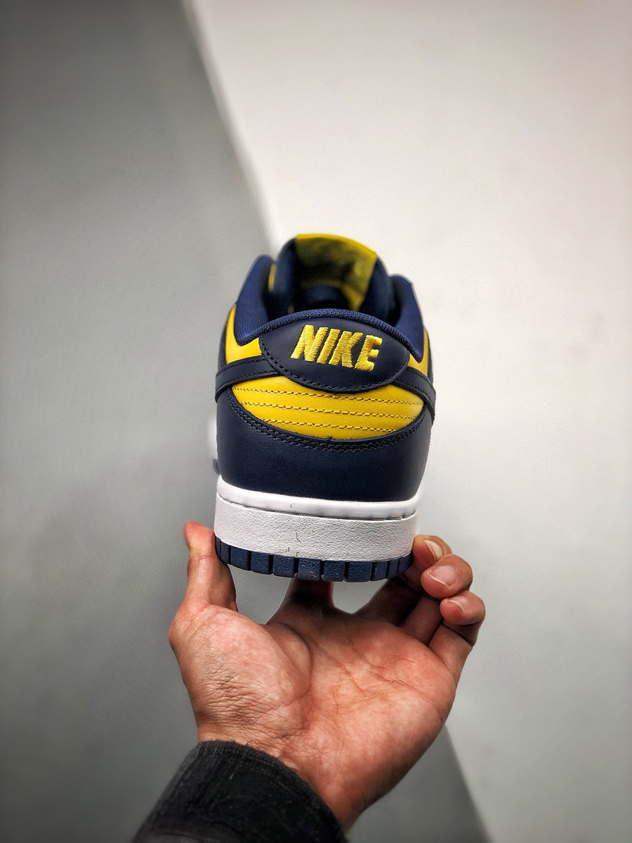 Nike Dunk Low Michigan